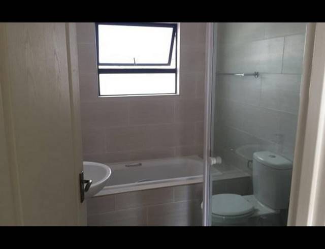 2 BEDROOM PROPERTY TO RENT IN HEATHERVIEW